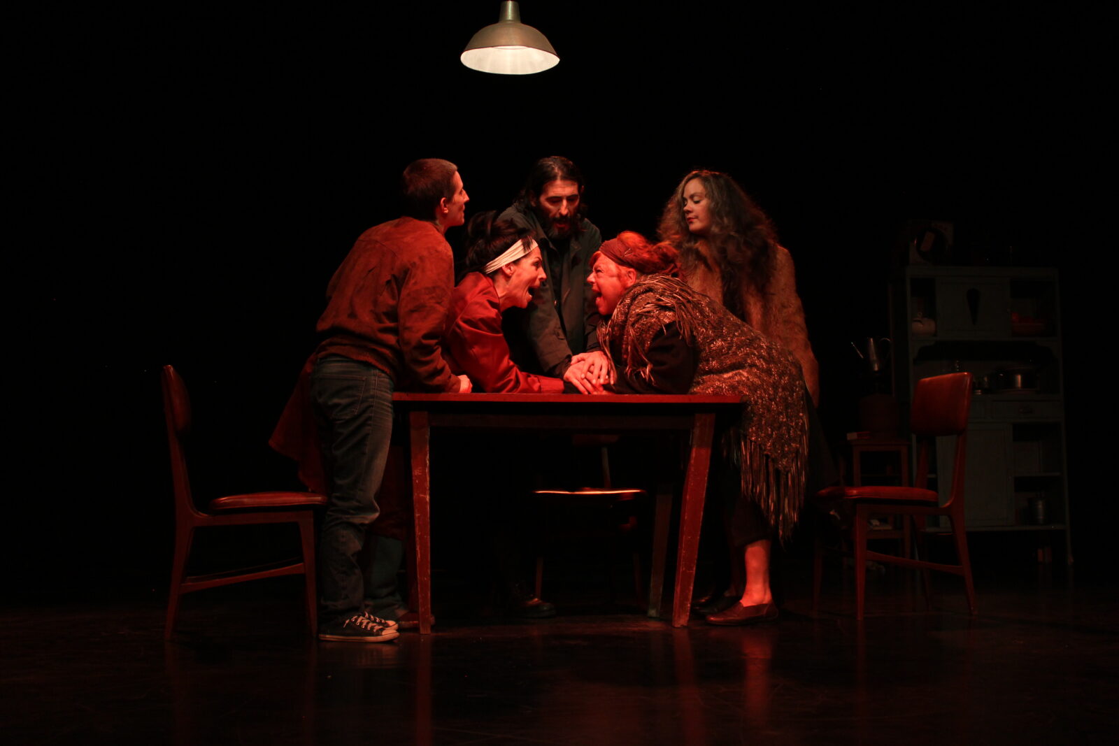 LAS RISAS INCÓMODAS COMO VÍA DE ESCAPE EN “LOS CINCO GRANDES DEL MAL HUMOR”